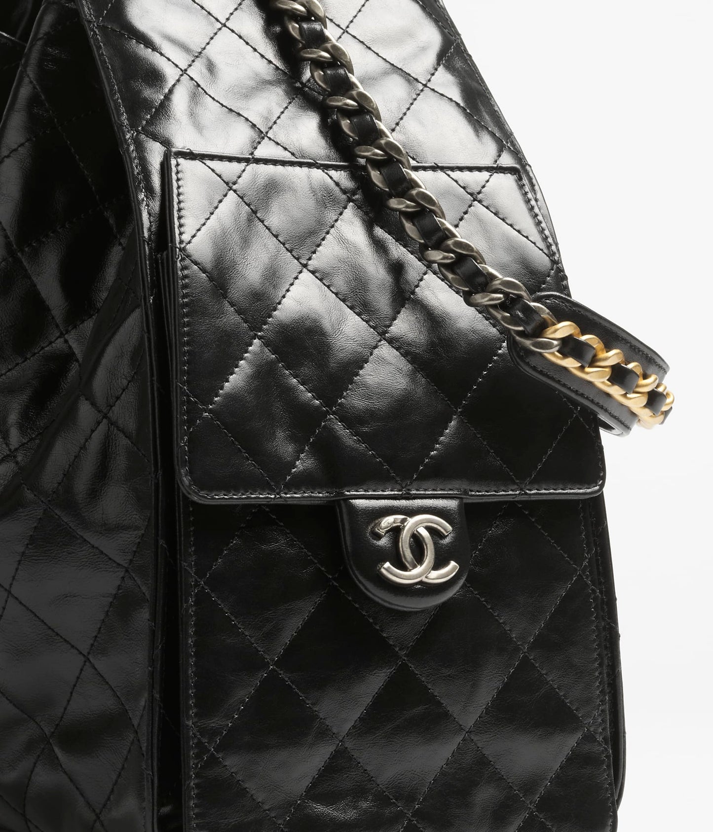 CHANEL 25 LARGE HANDBAG