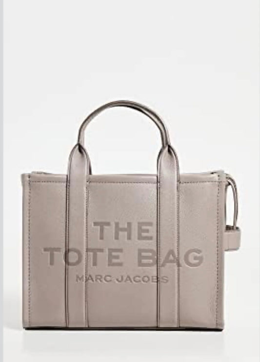 MARC JACOBS